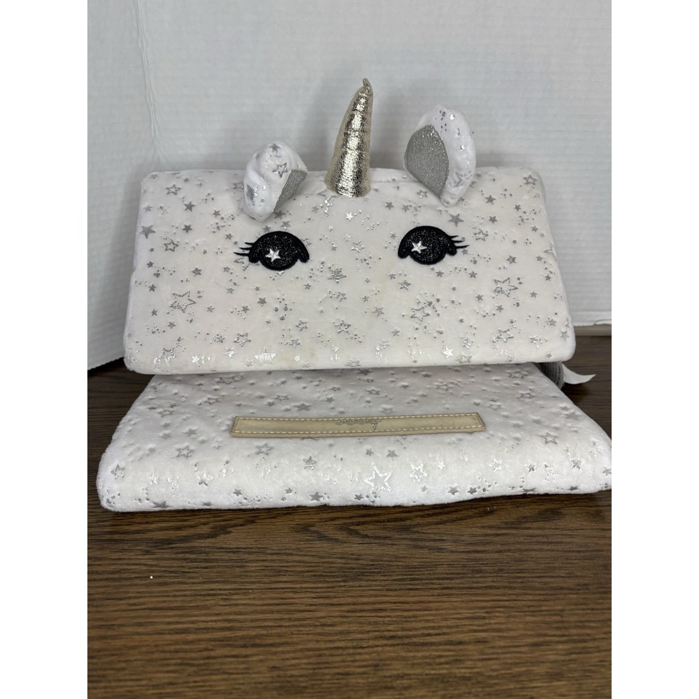 Girls Scream Unicorn White Silver Shiny Star Print Soft Tablet Prop Up